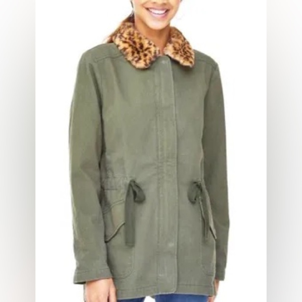 LOFT long green coat with leopard fuzz trim